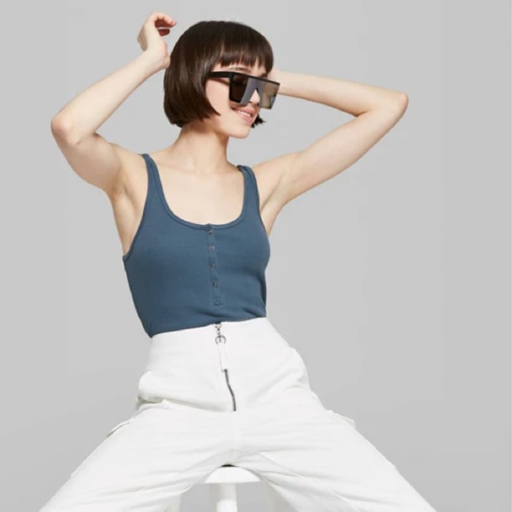 Wild Fable Women's Cropped Snap Placket Tank Top (blue)